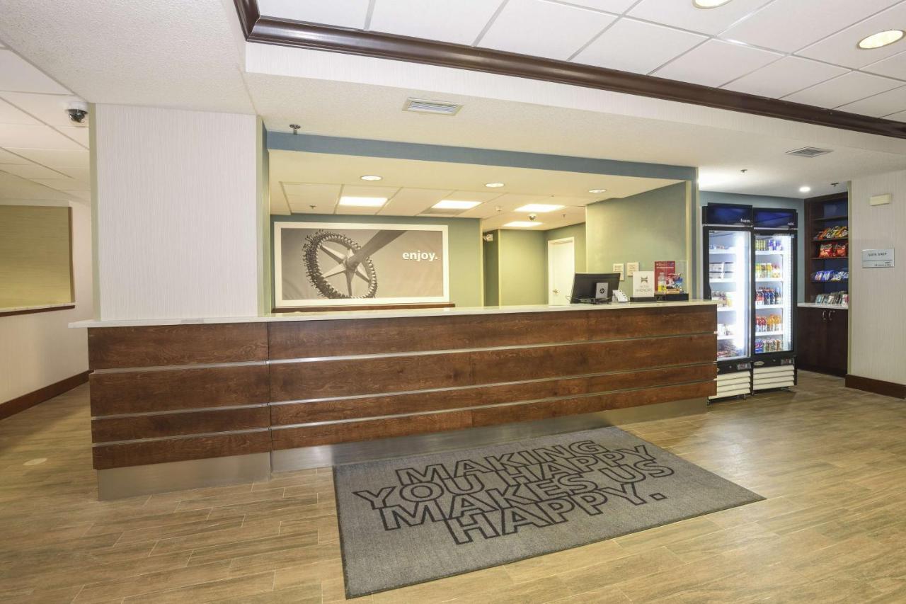 Hampton Inn Cincinnati Eastgate Exterior foto