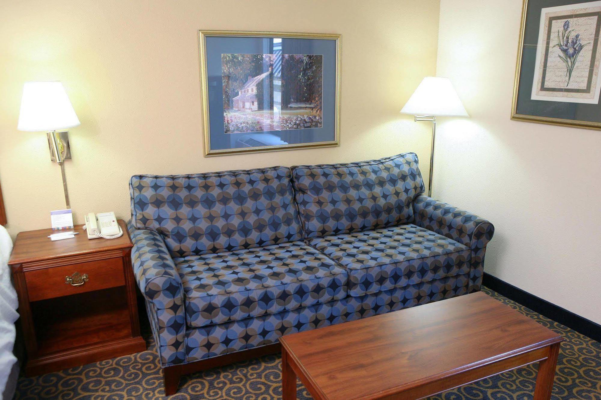 Hampton Inn Cincinnati Eastgate Zimmer foto